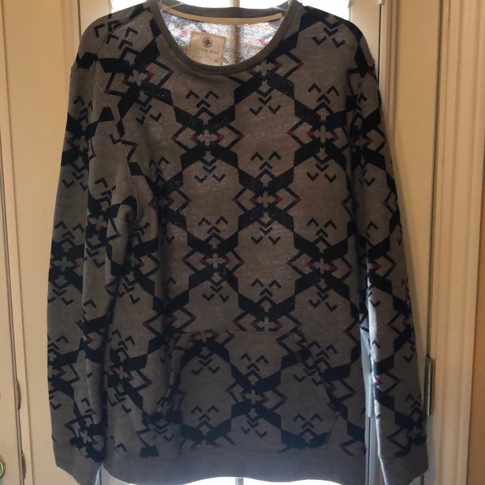 Sweatshirt